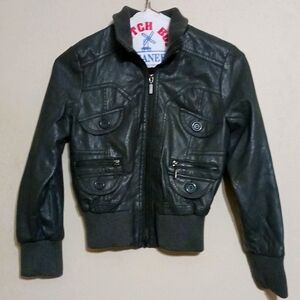 New York Yoki jacket. Non leather size Small
